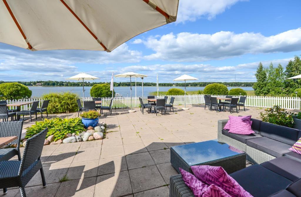 Hotel Sea Front Raseborg Exterior foto